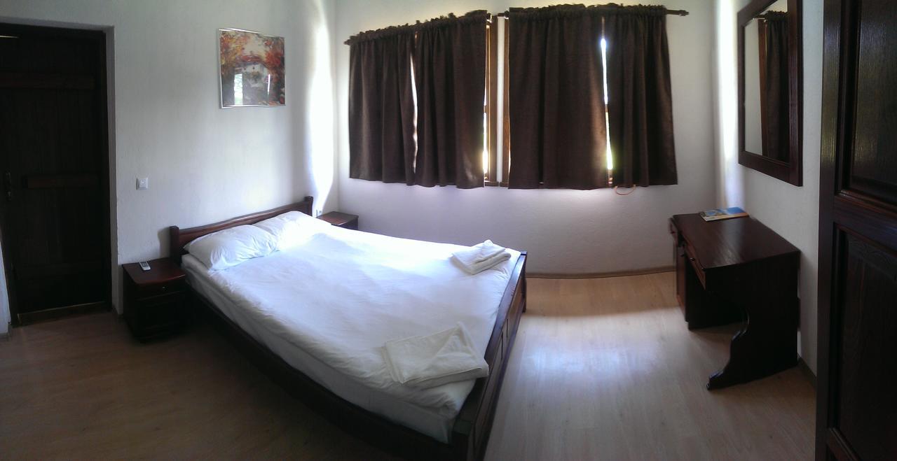 Ethnocomplex Krivini Hotell Exteriör bild
